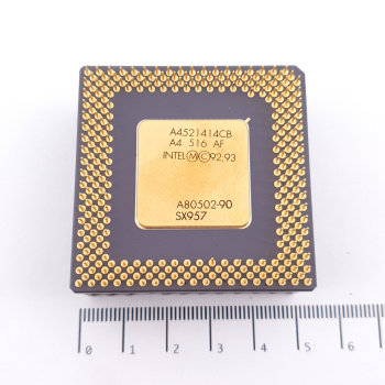 1 X SX957 A80502-90 INTEL...