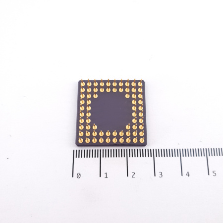 1 X MC68882RC25 / 68882 MOTOROLA MICROPROCESSOR. NOS. C109U1F140126