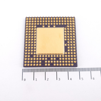 1 X MC68EC060RC50 MOTOROLA... 2