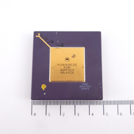 1 X MC68360RC33C / 68360 MOTOROLA...