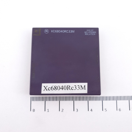 1 X XC68040RC33M / 68040 MOTOROLA MICROPROCESSOR. NOS. C109U1F150126