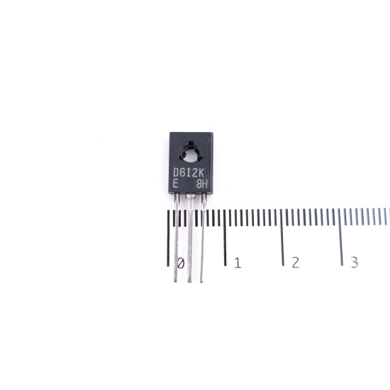 1 X D612K TRANSISTOR. NOS....