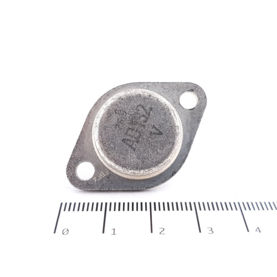 1 X AD132 SIEMENS TRANSISTOR. NOS....