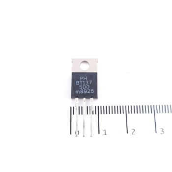 1 X BT137-500 TO-220AB...