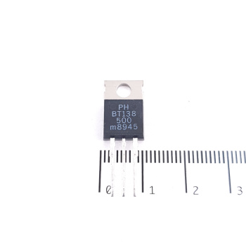 1 X BT138-500 TO-220AB...