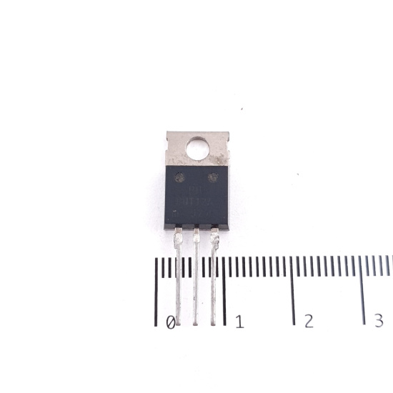 1 X BUT12A TO-220AB PHILIPS...