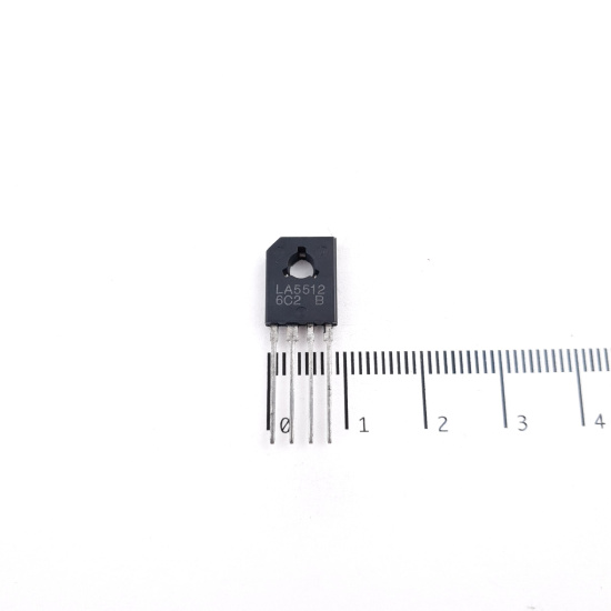 1 X LA5512 TO-126 TRANSISTOR. NOS....