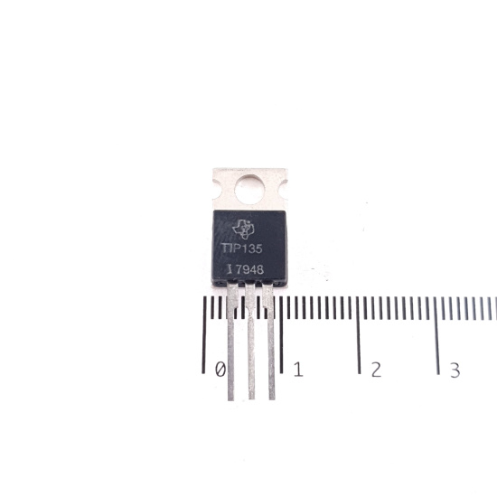 1 X TIP135 TEXAS INSTRUMENTS. NOS....