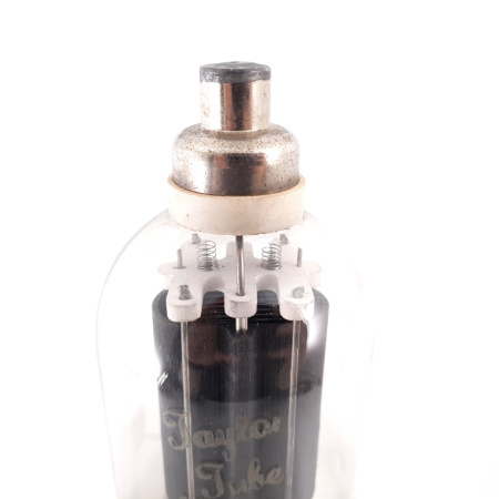 1 X 810 TAYLOR TUBE. 1950s PRODUCTION. BLACK PLATES. NOS/NIB.