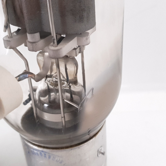 2 X 810 RCA TUBE. 1960s PRODUCTION....