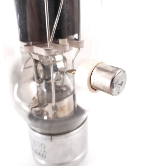 1 X JAN 810 KEN-RAD TUBE. 1950s...