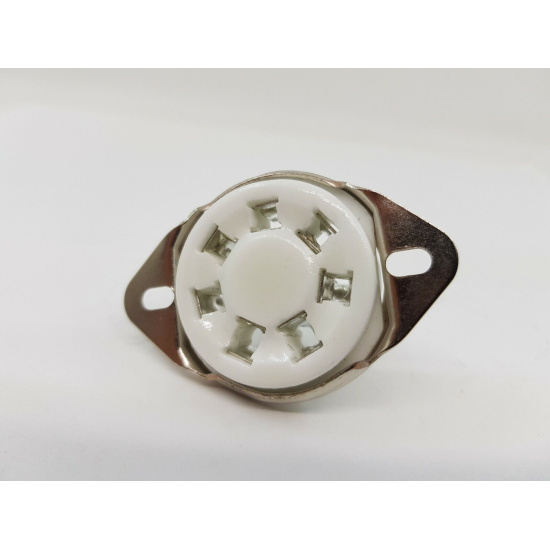 1 X UX7 / U7A CERAMIC SOCKET. SMALL...