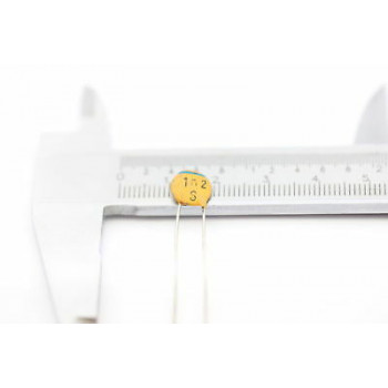 CERAMIC CAPACITOR 1n2S 1,2nF 50V NOS (New Old Stock) 10PC C563BU70F090415