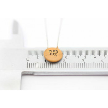 CERAMIC CAPACITOR q82 82pF 10% NOS (New Old Stock) 10PC C563B120+F090415