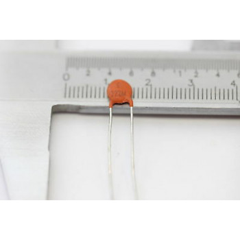 CERAMIC CAPACITOR 2200pF 20% 50V NOS ( New Old Stock ) 10PC C562CU60F090415