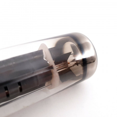 1 X 4688 RSD TUBE. FLAT GETTER. NOS/NIB. CE  ENA