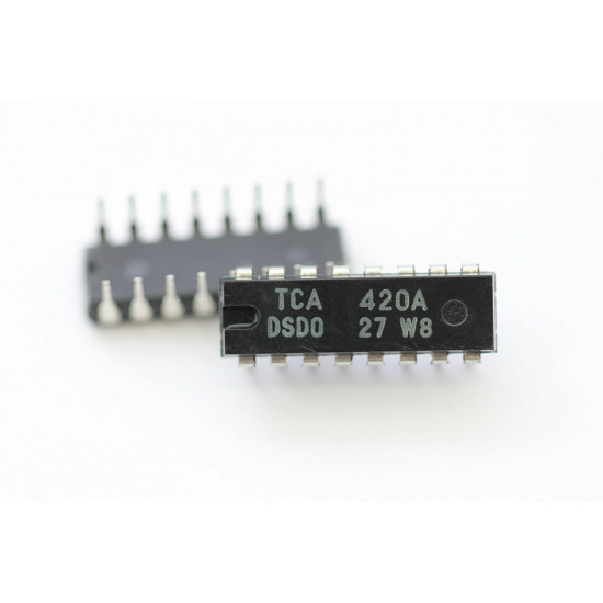 TCA420A INTEGRATED CIRCUIT NOS ( New Old Stock )1PC. C533AU6F120215