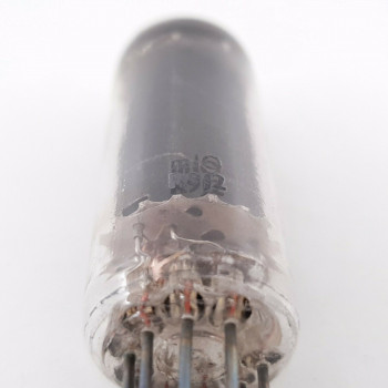 1 X 5763 MULLARD TUBE. 1960s PRODUCTION. 99%. 10. CH45 2