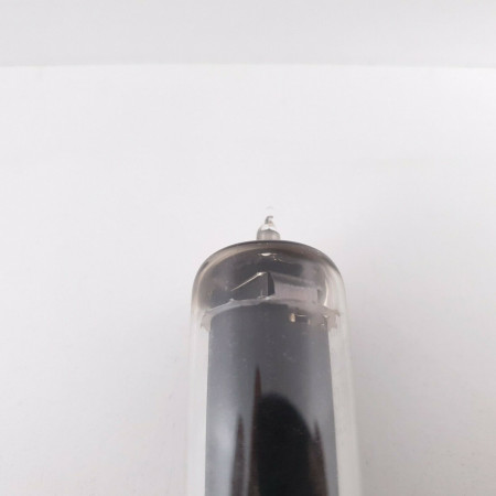 1 X 6CH6 BRIMAR TUBE. SQUARE GETTER. 106%. 13. CH45
