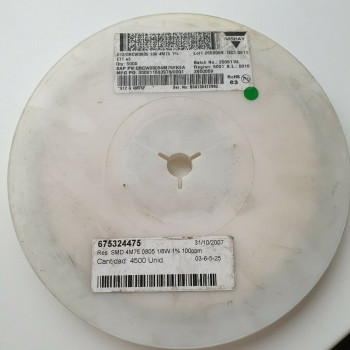 10 x 4.75M 1/8W 1% 100PPM SMD VISHAY RESISTOR. (R369) CA394U4500F230721