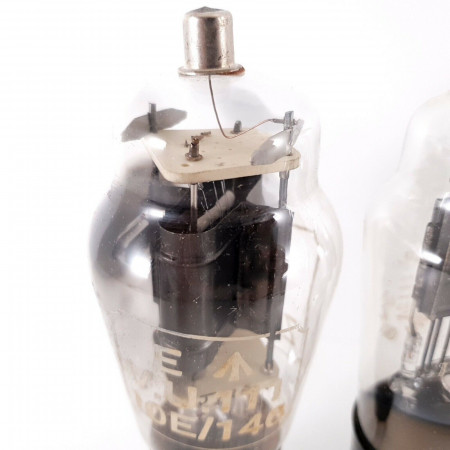 4 X VU111 / CV1111 / AU5 MARCONI-OSRAM TUBE. BLACK PLATES. NOS. AJ  ENA