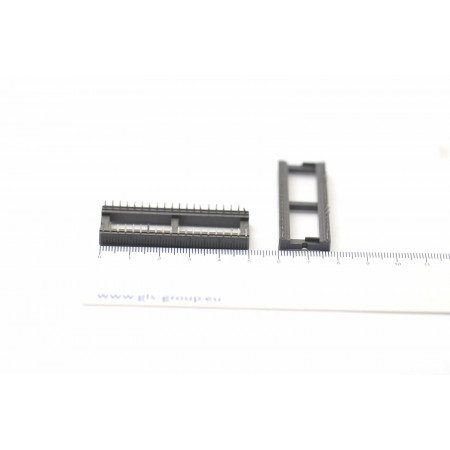 51MM X 17,5MM SOCKET INTEGRATED CIRCUIT NOS (New Old Stock) 1PC CA180U3F091216