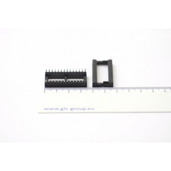 35MM X 12,5MM SOCKET INTEGRATED CIRCUIT NOS (NEW OLD STOCK) 1PC. CA180U6F091216