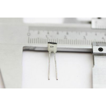 CERAMIC CAPACITOR 47pF 100V +-2% NOS (New Old Stock) 10PC.CA26U9000F110815
