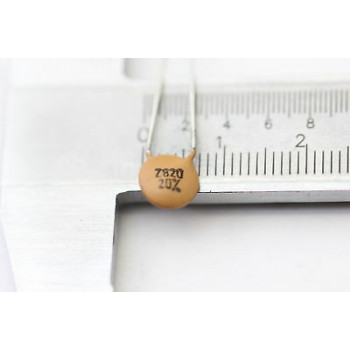 CERAMIC CAPACITOR 820pF 100V 20% NOS (New Old Stock) 5PC. CA76U1545F041016