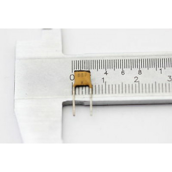 CERAMIC CAPACITOR 68pF 100V NOS (New Old Stock) 3PC. CA76U114F031016