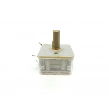 AIR VARIABLE CAPACITOR 2 x 210pF NOS (NEW OLD STOCK) 1PC. CA85U2EF240420