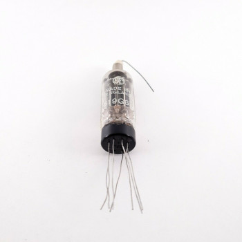 1 x CV4042 1966'S STC TUBE. NOS/NIB. CB295 2