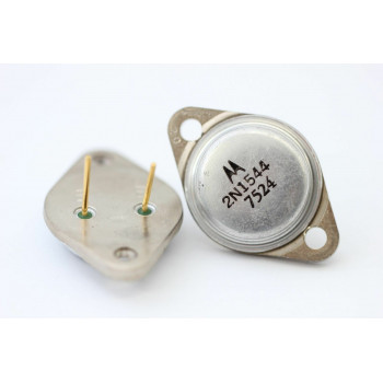 2N1544 MOTOROLA TRANSISTOR NOS( New Old Stock ) 1PC. C114U2F201114