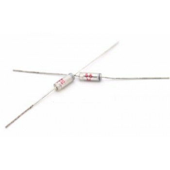 STYROFLEX CAPACITOR 68pF 250V 20% AXIAL NOS 5PC. CA241U600F250321